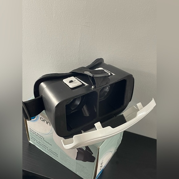 VR Smartphone Headset - Picture 9 of 9
